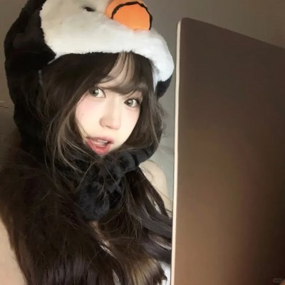 塞琳娜和朱莉出航记